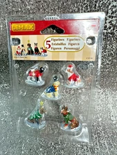 Lemax 2013 5 Costumed Canines -Holiday Village Train Carnival Accent Dogs (A)