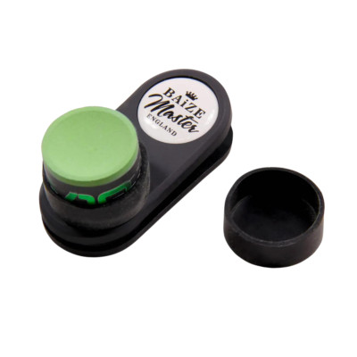 Baize Master Magnetwürfel und Taom Kreidehalter schwarz + gratis Dreieckskreide 1 Stück