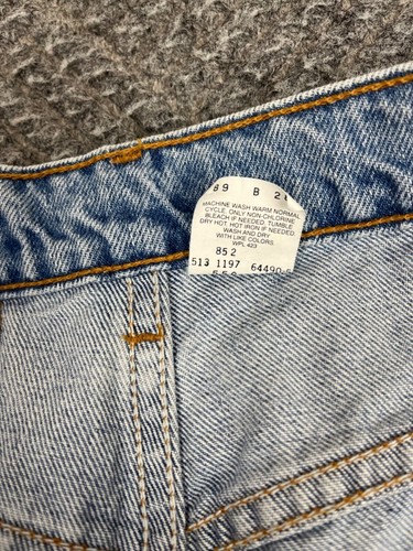 Vintage Levis 550 Jeans Adult 31x30 Relaxed Fit Light Wash Red Tab Mens NWT - Picture 8 of 19