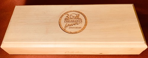 Silver stag Collectible Limited Edition “Pheasant Forever” Damascus Knife - Picture 8 of 10