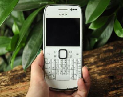 Original Nokia E6 E6-00 2G&3G 2.46