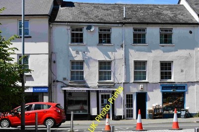 Foto A2 Abergavenny: Beili Priorat Abergavenny\/Y Fenni um 2021