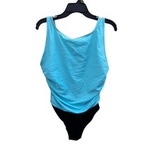 NWT At The Beach One Piece Swimsuit 16 XL Underwire Pool