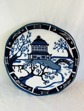 Vintage Chinoiserie Needlepoint Pillow Round in Blue and White