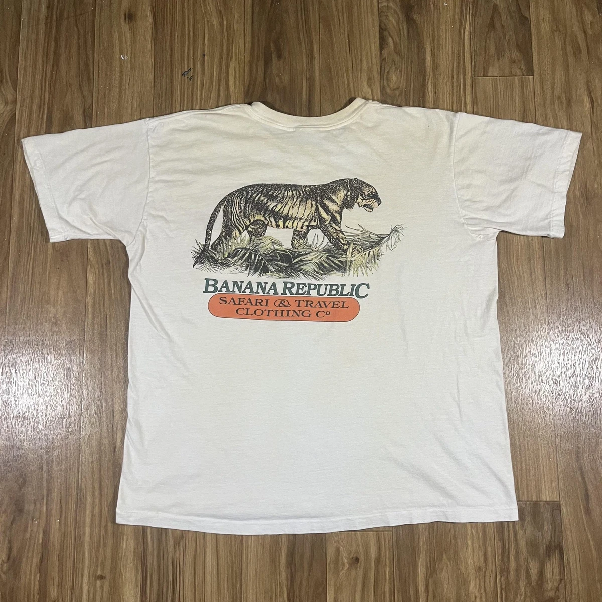 Preços baixos em Camiseta vintage Banana Republic em camisetas