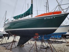 1985 Catalina 30 Tall Rig, well-maintained, actively sailed, recent survey