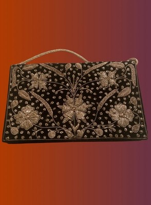 1950s 70s Indian Zardozi Embroidered Clutch   Velvet, Gold & Silver Threads