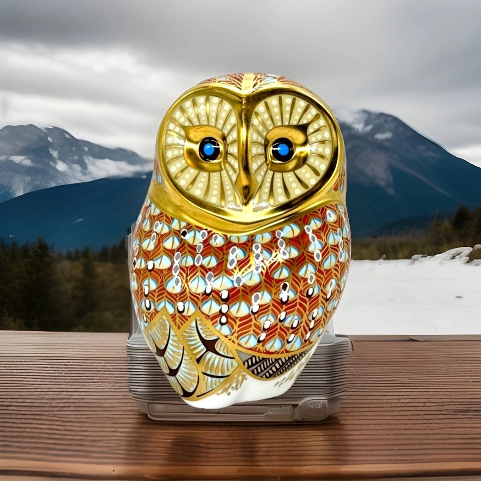 Royal Crown Derby Barn Owl Porcelain Paperweight w/Gold Accents- Free Shipping - Image 2 of 4
