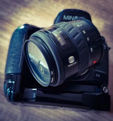 Minolta 35-105mm f/3,5 (22) 4,5 - Minolta AF / Sony A mount - Auto Focus Zoom - Photo 1/3