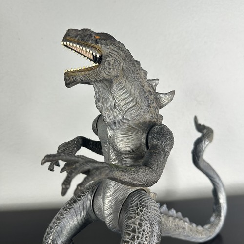 1998 Toho Trendmasters Nuclear Strike Godzilla 16” Action Figure - No Missile - Picture 2 of 6