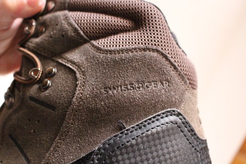 Stivali stringati uomo marroni SWISS GEAR taglia 13, tomaia in pelle made in China. - Foto 6 di 10