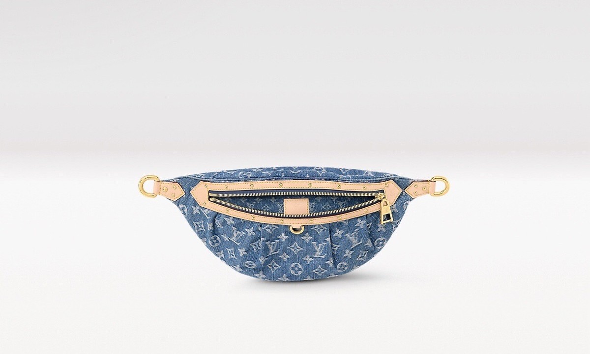 NIB Louis Vuitton High Rise Bumbag Monogram Denim M46837 NIB Louis Vuitton High Rise Bumbag Monogram Denim M46837