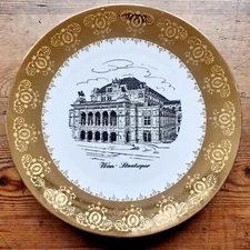 Hassenpflug HK Wien Handarbeit Wien - Staatsoper rare vintage plate golden