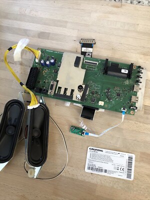 Mainboard VTY190R-6 V-0 / KK4AZZ aus Grundig 40 VLE 565 BG 40VLE5520 mit Kabeln