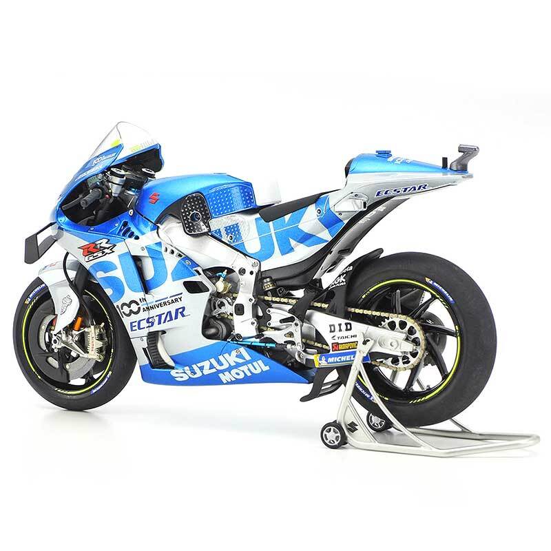 Tamiya 1/12 Motorcycle Series Team Suzuki Ecstar GSX-RR 20 Tamiya 1/12 Motorcycle Series Team Suzuki Ecstar GSX-RR 20