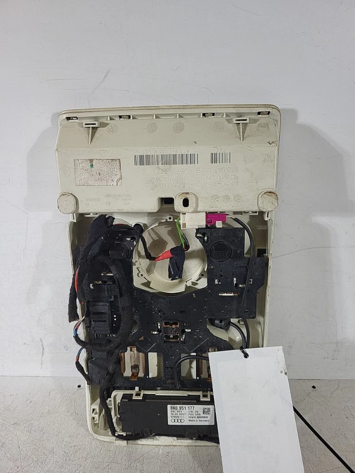 Luz interior Audi A5 Sport Tdi Quattro cupé 2 puertas 2007-2012 A84 Foto 2 de 4