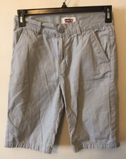Levi's Shorts Boys Size 16 Gray Chino Flat Front Shorts Summer Outdoor Travel