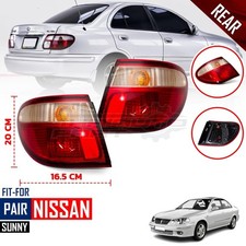 Feu arrière Nissan BLUEBIRD