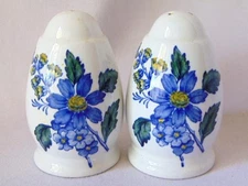 Vintage SPODE BLUE FLOWERS Floral Porcelain Salt & Pepper Set, England
