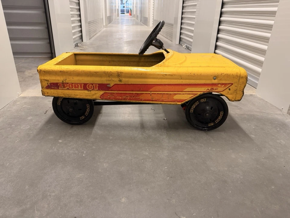 COCHE A PEDALES VINTAGE AMF GT SPORT NIÑOS PINTURA ORIGINAL  Foto 3 de 4