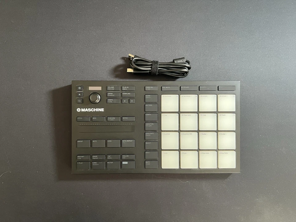 Maschine Mikro MK3 USB Midi Controller Drum Pad, 16 Pads