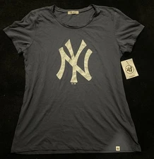 MLB 47 BRAND WOMENS PREMIER FRANKIE TEE SIZE MEDIUM NWT $35