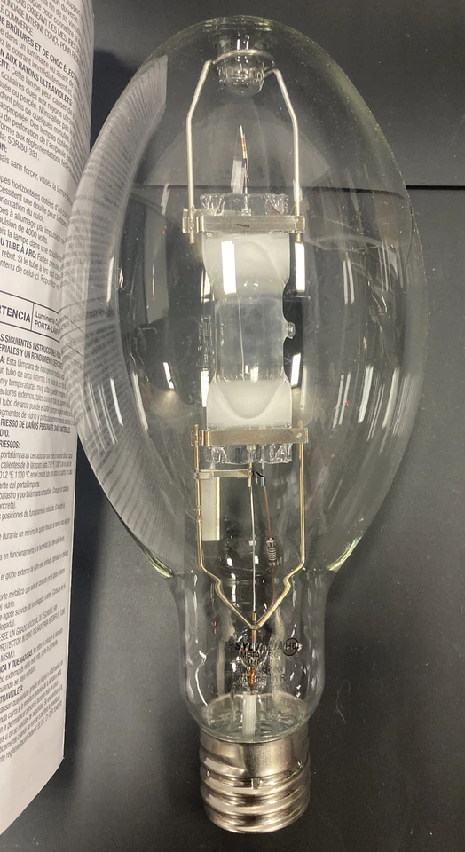 Case Of 6 SYLVANIA 64036 - M400/U/ED37 NEW - Image 4 of 4