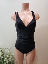 NWT Cupshe Women's One Piece Swimsuit Size Medium Black Color.