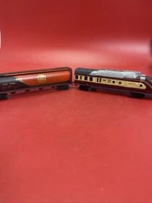 Vintage Battery-powered toy train engine with carriage Wow Toyz