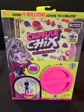 Capsule Chix Magic Collection, 4.5 inch Doll with Capsule Machine Mix And Match