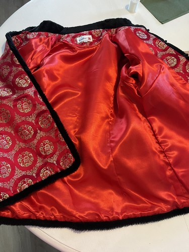 Vintage Silk Chinese Embroidered Fully Lined Jacket Red W/ Black Faux Fur Trim - Picture 13 of 17