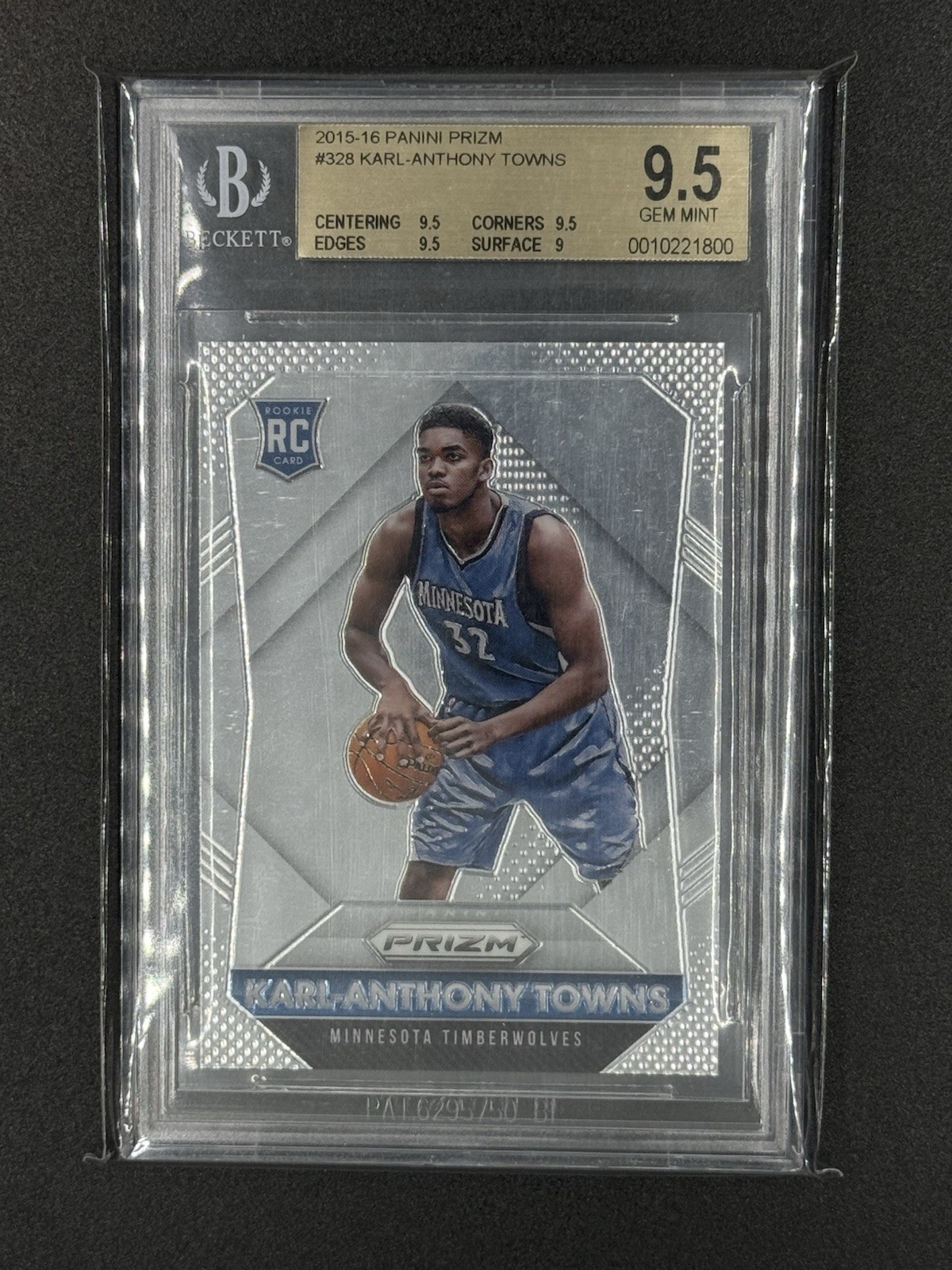 2015-16 Panini Prizm Karl-Anthony Towns RC BGS 9.5