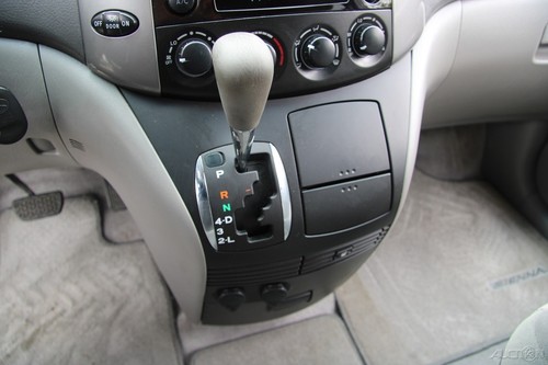 2007 Toyota Sienna LE 7-Passenger - Picture 22 of 24