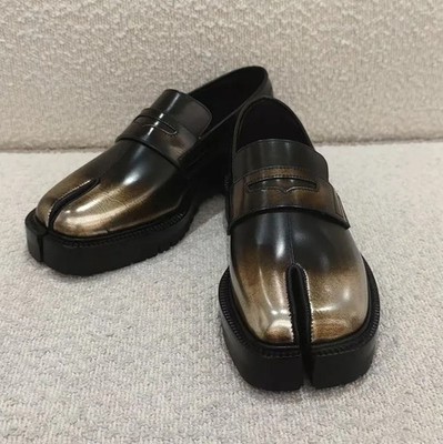 Men Loafers Single Casual Shoes Couple Patent Leather Boots Tabi Split Toe Green