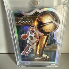 Stephen Curry  2025-26 Topps Chrome “The Finals” Refractor 33/50 FIN-2