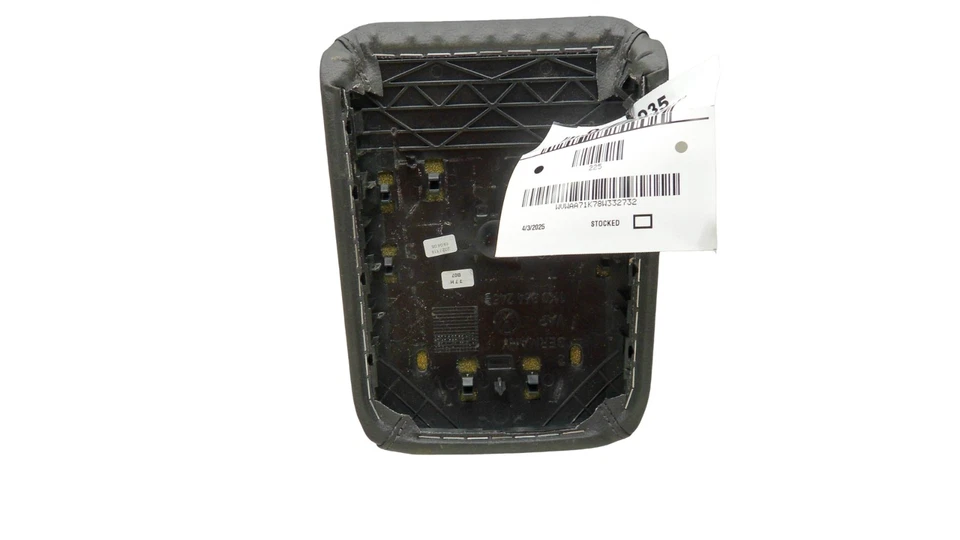Apoyabrazos consola trasera Volkswagen Rabbit 2007-2009 usado 1K0864245B OEM Foto 4 de 4