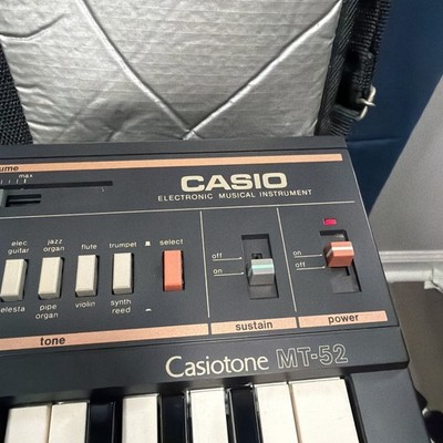 Casio MT-52☆リズムマシン付きビンテージシンセサイザー☆日本製☆希少☆ Vintage Casiotone MT-52 Electronic Casio Keyboard Synth Tested