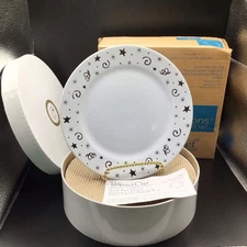 The Pampered Chef Dessert Plates 8” White With Gold #1996 Set Of 4 New