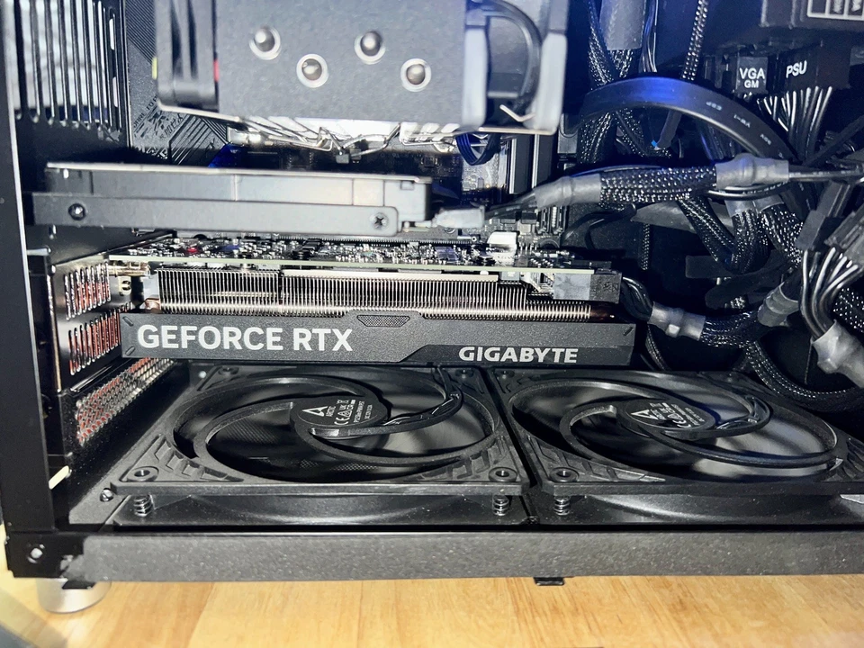 Gigabyte Nvidia Geforce RTX 4060 OC Low Profile LP 8GB GDDR6 Graphics Card PC - Image 4 of 4