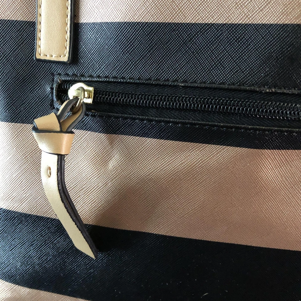 Bueno Tote Bag Womens Large Stripe Shoulder Purse Charm Pocket Handbag - Image 3 of 4