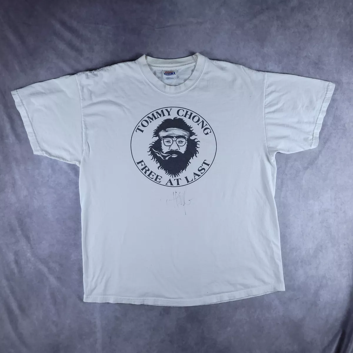 Vtg Hanes Mens T Shirt XL Tommy Chong Free At Last Autograph 420