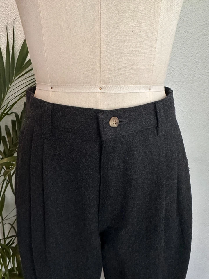 Pantalones holgados de lana gris de moda vintage United Colors of Benetton años 90 talla 42  Foto 2 de 4