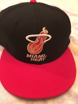 Miami Heat NBA New Era Fitted Hat Size 5/8 Lebron James