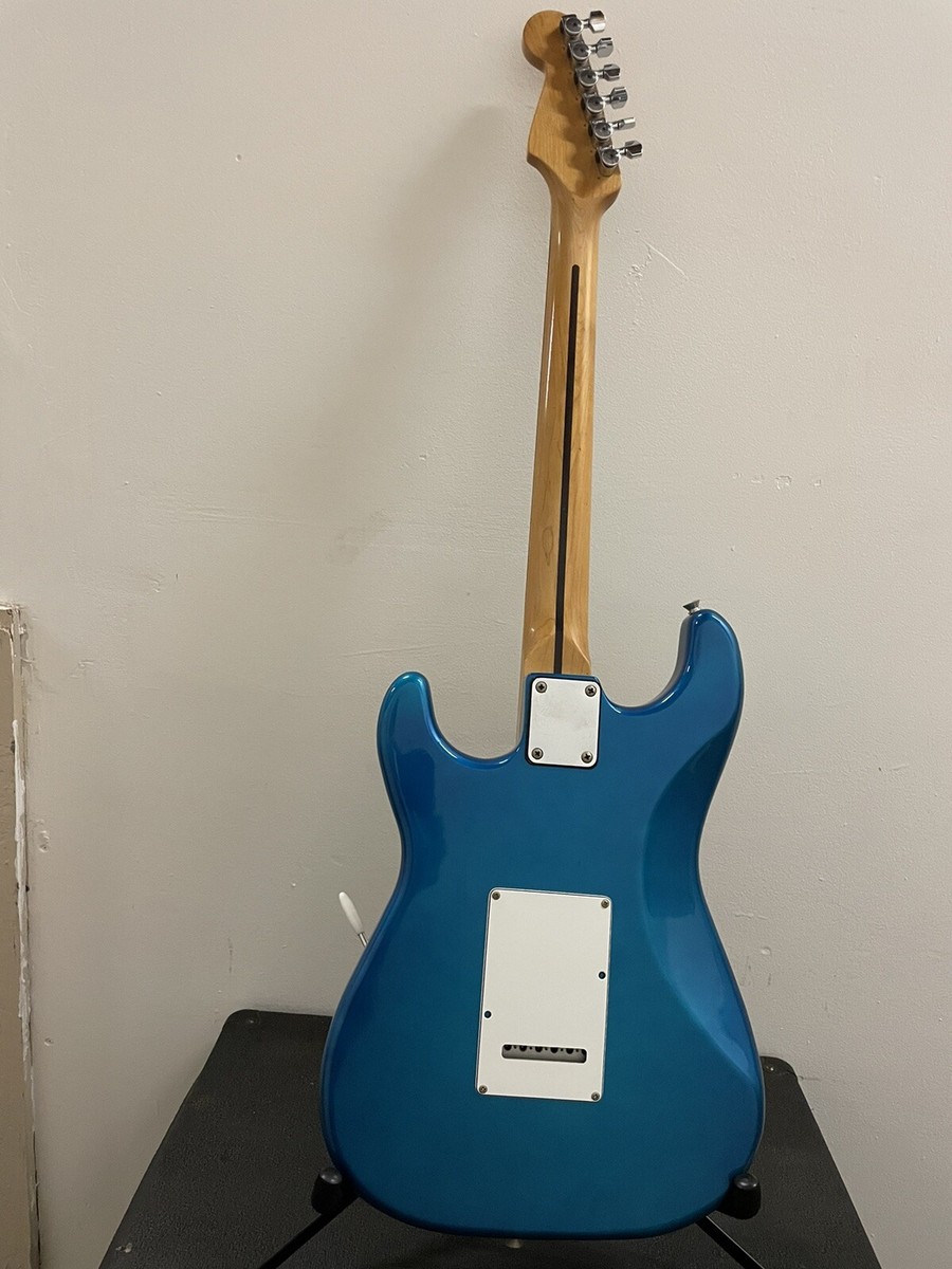 ギター Fender Korea Stratocaster 1987 Fender Squire Korea Standard Stratocaster Electric