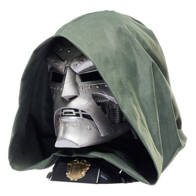 Marvel Legends Roleplay-Replik Doctor Doom Premium Helm 1/1