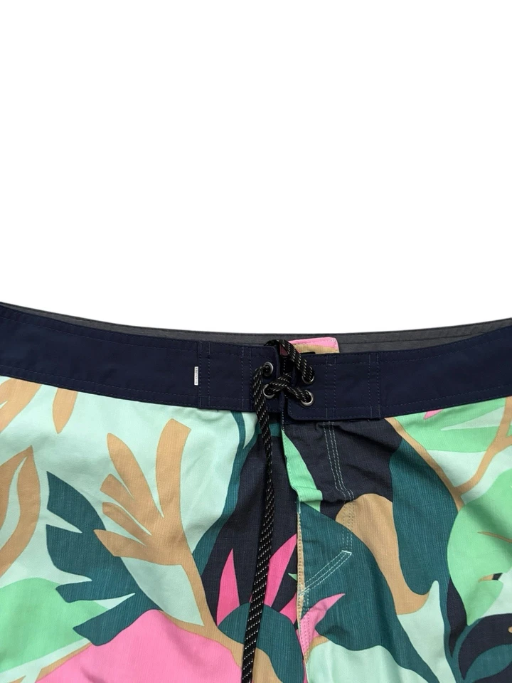 Pantalones Cortos Quiksilver Para Hombre Talla 38 Verde Rosa Floral Board Shorts Highline Hawaiano Foto 3 de 4