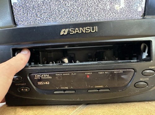 Sansui 9" TV / VCR Combo Portable Travel Retro Gaming TV COMO953. No Remote READ - Picture 10 of 10