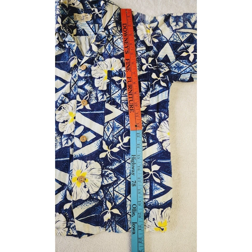 VTG Surfriders Sportswear Honolulu RARE YOUTH SIZE 14 Hawaiian Shirt 50s Tribal - Image 4 of 4
