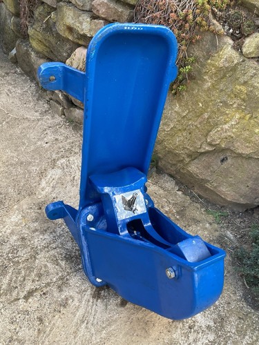 Lister Weidepumpe L 4 für Pferde FohlenKälber Tränke Pumpe Wasser - Bild 4 von 4