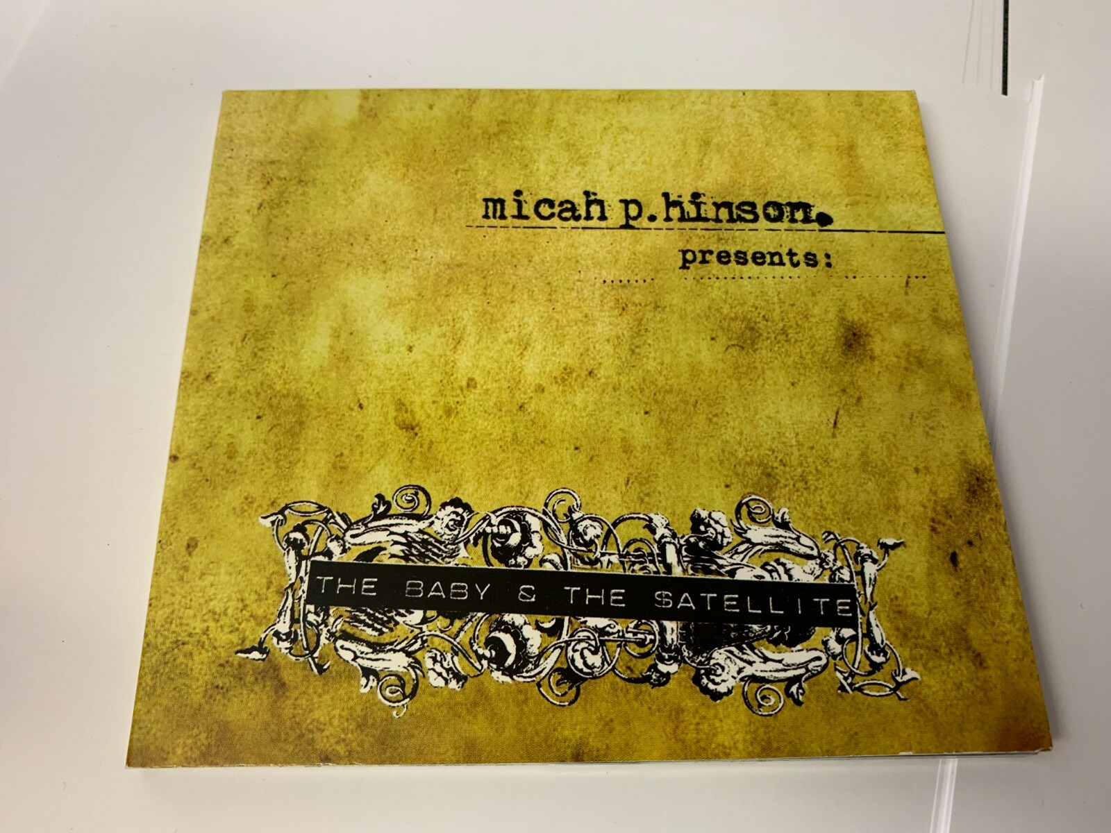 Micah P. Hinson Presents: The Baby & The Satellite CD Sketchbook 2005 [B22]